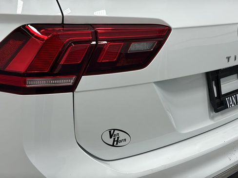 Used 2024 Volkswagen Tiguan S image 30