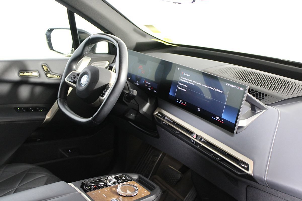 Used 2023 BMW iX M60 w/ Executive Package AWD/4WD image 11