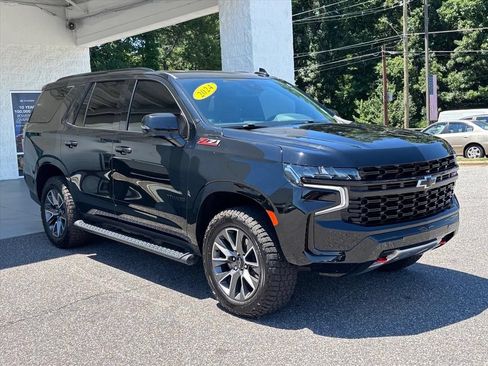 Used 2024 Chevrolet Tahoe Z71 w/ Luxury Package AWD/4WD image 21