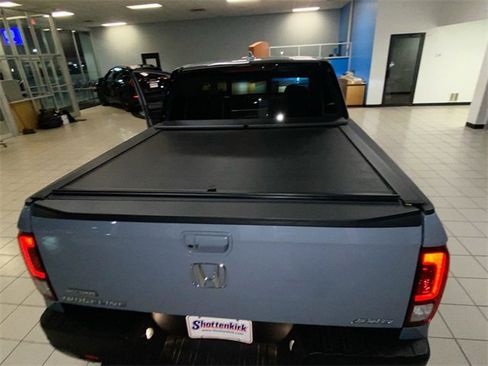 Used 2022 Honda Ridgeline Black Edition image 24