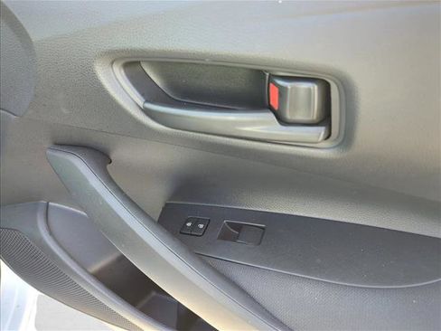 Certified 2025 Toyota Corolla LE image 26