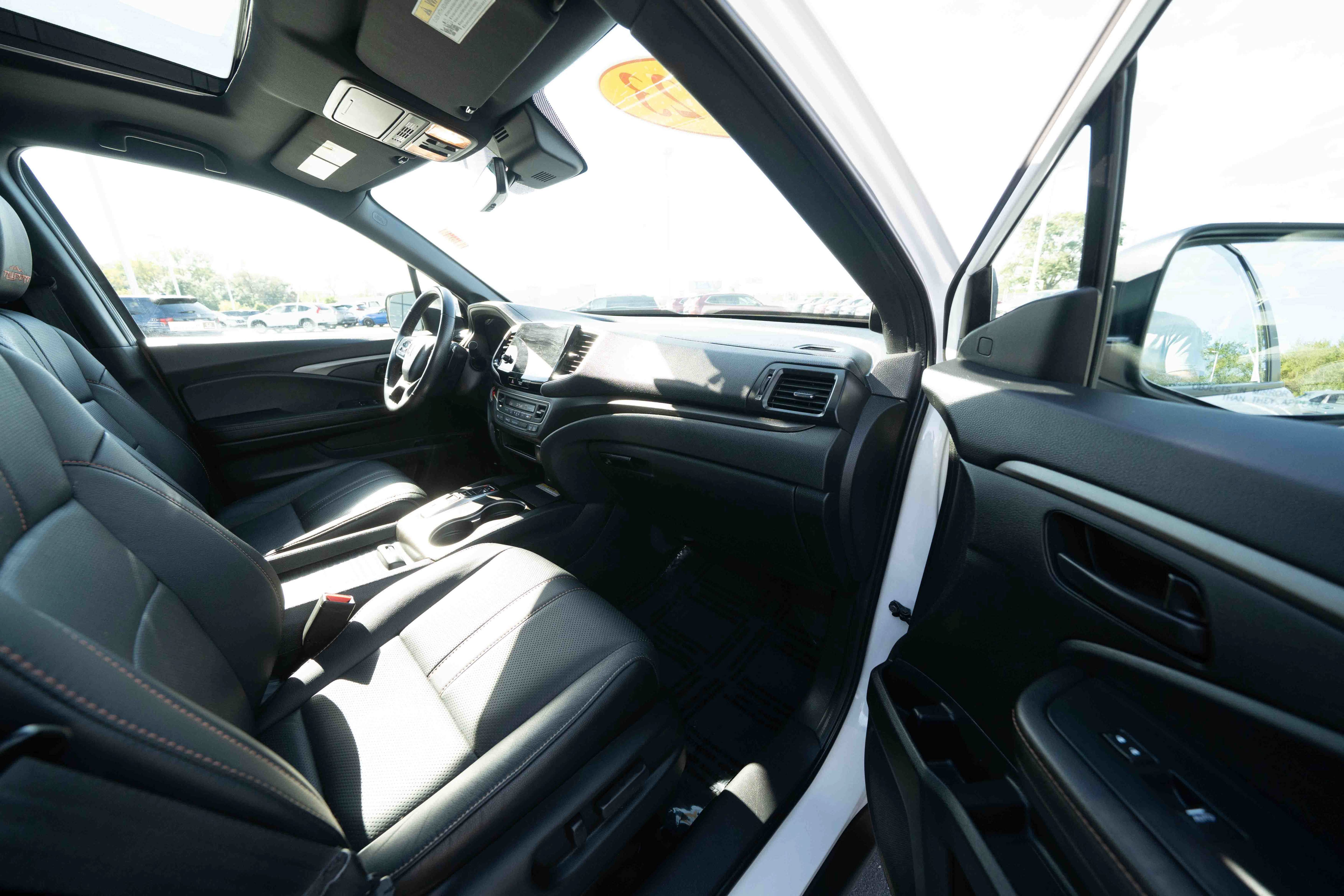 Used 2023 Honda Passport TrailSport image 26