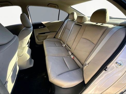 Used 2015 Honda Accord LX image 16