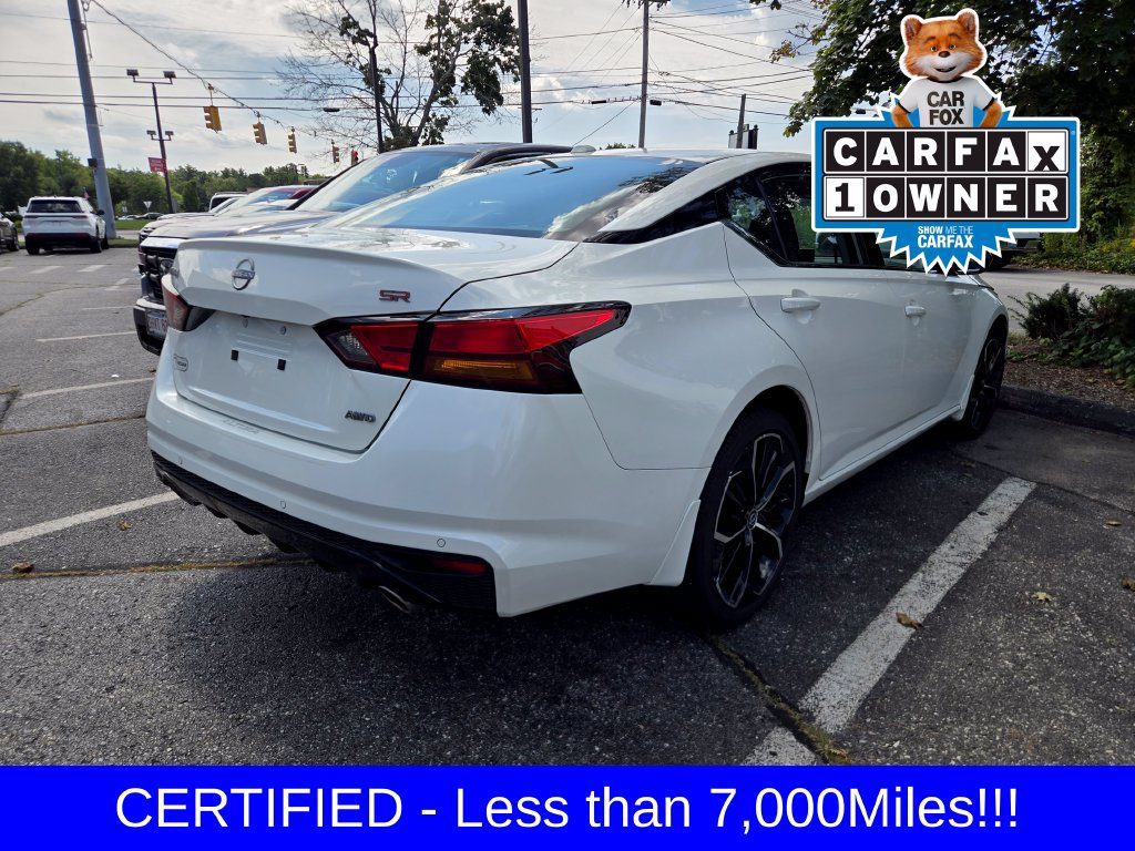 Used 2025 Nissan Altima 2.5 SR w/ SR Premium Package AWD/4WD image 11