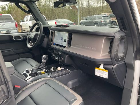 New 2026 Ford Bronco Outer Banks image 11