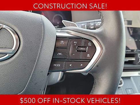 Used 2026 Lexus GX 550 w/ Accessory Package (2T) AWD/4WD image 32