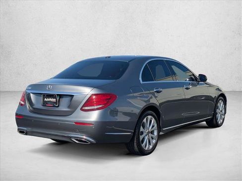 Used 2019 Mercedes-Benz E 300 image 5