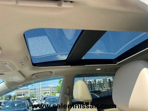 Used 2019 Nissan Murano Platinum AWD/4WD image 15