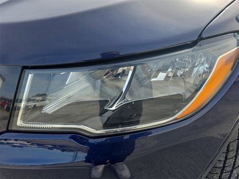 Used 2018 Jeep Compass Latitude w/ Safe & Security Group image 27