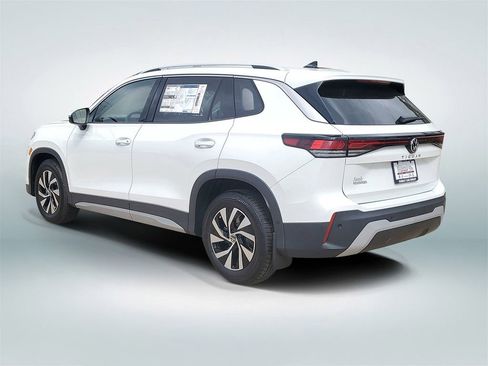 New 2026 Volkswagen Tiguan S FWD image 4