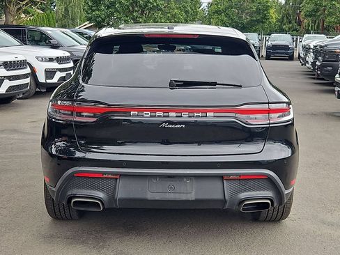 Used 2024 Porsche Macan AWD/4WD image 6