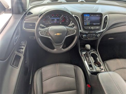 Certified 2022 Chevrolet Equinox Premier image 10