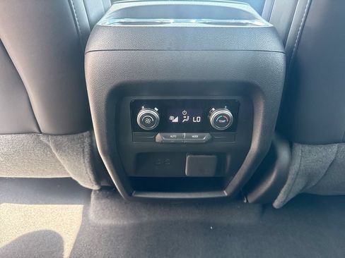 New 2026 GMC Acadia Elevation w/ Black Edition AWD/4WD image 21