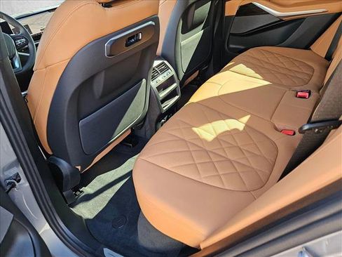 New 2026 BMW X5 sDrive40i RWD image 15