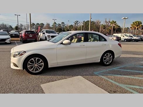 Used 2016 Mercedes-Benz C 300 Sedan image 26