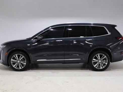 Used 2021 Cadillac XT6 Premium Luxury AWD/4WD image 4