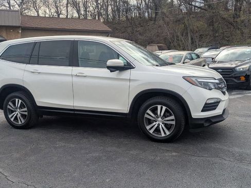 Used 2018 Honda Pilot EX image 3