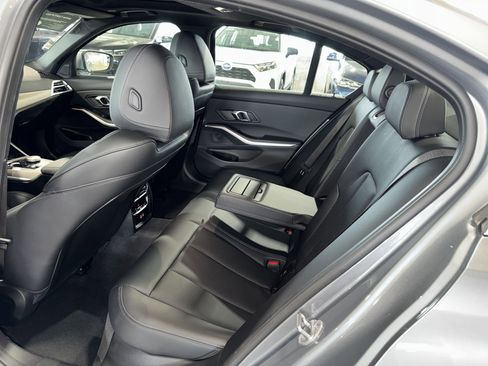 Used 2025 BMW 330i Sedan RWD image 15