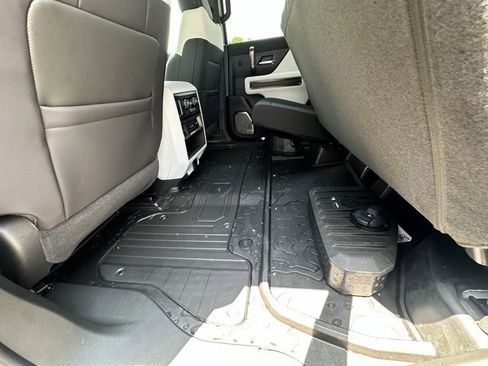 New 2025 GMC Hummer EV 2X image 28