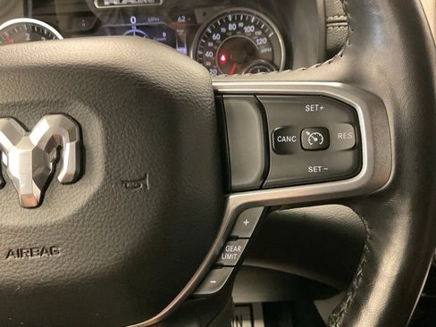 Used 2020 RAM 1500 Laramie AWD/4WD image 23