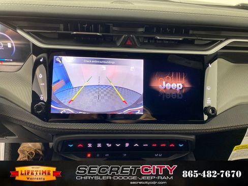 New 2026 Jeep Cherokee Limited AWD/4WD image 22