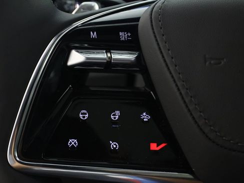 Used 2026 Cadillac Escalade V w/ LPO, ONYX Package AWD/4WD image 23