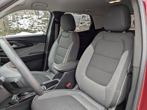 Certified 2021 Chevrolet TrailBlazer LT w/ Convenience Package image 12