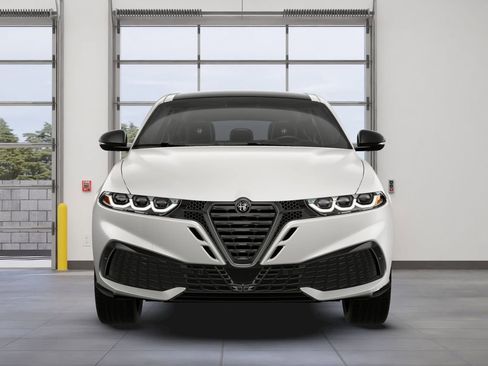 New 2026 Alfa Romeo Tonale Sport Speciale image 9