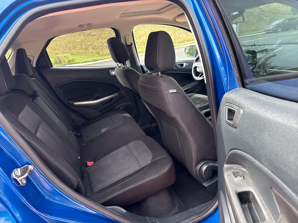 Used 2018 Ford EcoSport SE FWD image 25
