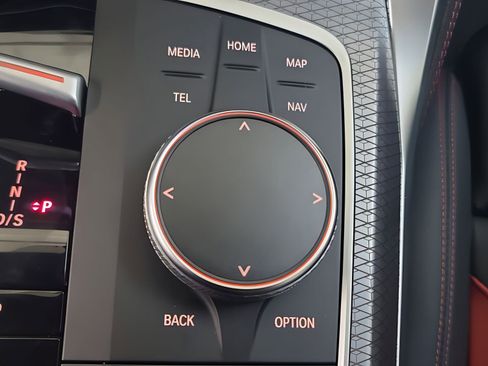 Used 2025 BMW 230i Coupe w/ M Sport Package image 19