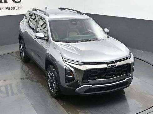 New 2026 Chevrolet Equinox ACTIV w/ Convenience Package III image 25