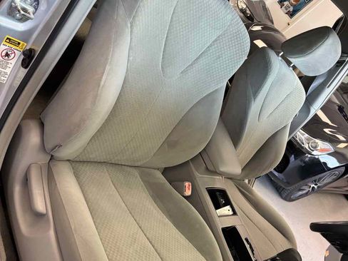 Used 2009 Dodge Dakota Big Horn RWD image 3