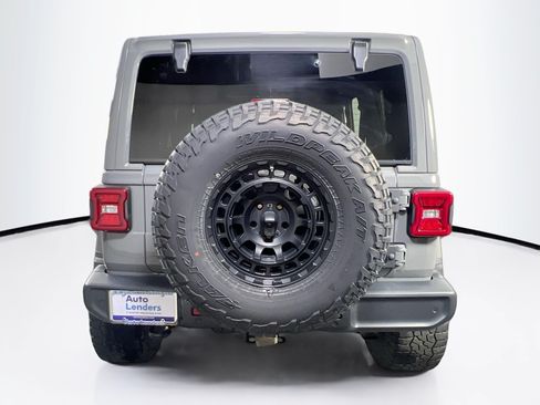 Used 2020 Jeep Wrangler Unlimited Sahara AWD/4WD image 6