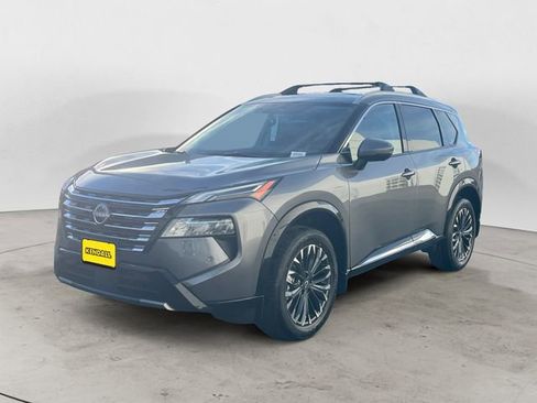 New 2026 Nissan Rogue Platinum w/ Platinum Premium Package AWD/4WD image 1