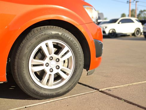 Used 2013 Chevrolet Sonic LT image 14