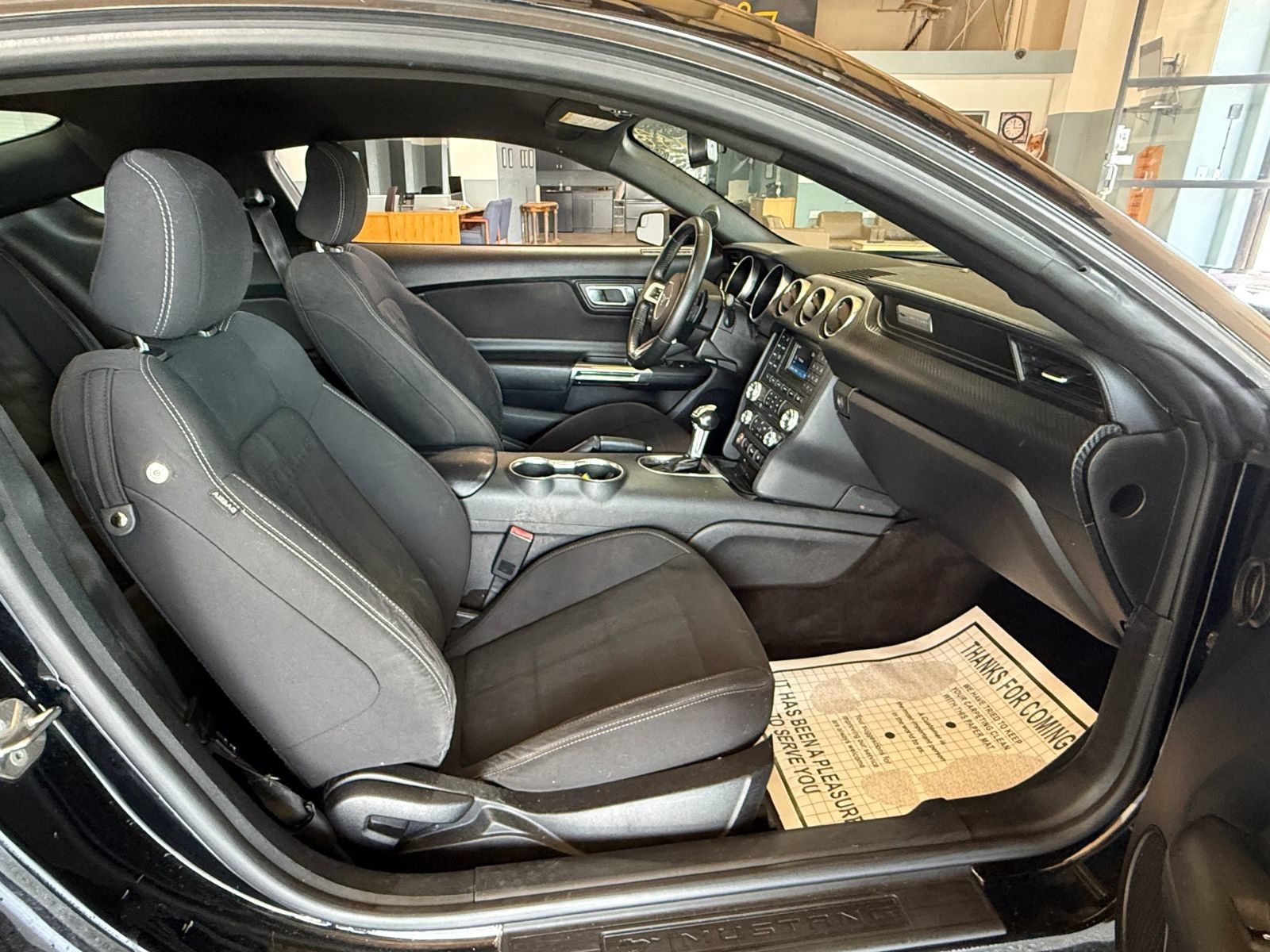Used 2018 Ford Mustang Coupe w/ Black Accent Pkg RWD image 11