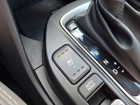 Used 2017 Hyundai Santa Fe SE Ultimate w/ SE Ultimate Tech Package 03 image 25