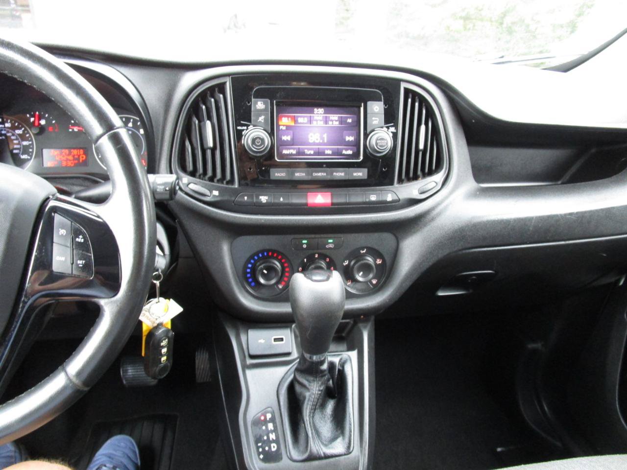Used 2021 RAM ProMaster City Tradesman SLT FWD image 11