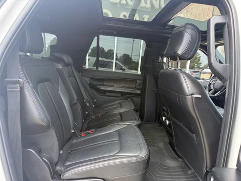 Used 2020 Ford Expedition Max Limited w/ Special Edition Package AWD/4WD image 18