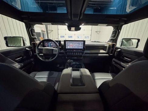 Used 2024 GMC Hummer EV 3X image 24