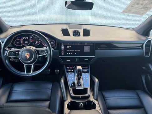 Used 2020 Porsche Cayenne S AWD/4WD image 34