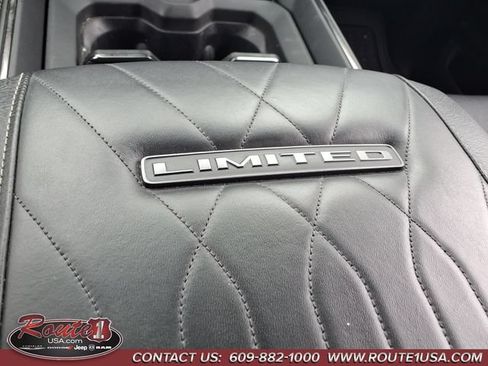 Used 2025 RAM 1500 Limited w/ Body Color Bumper Group AWD/4WD image 39