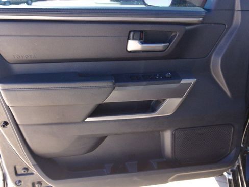 Used 2022 Toyota Tundra SR5 w/ SR5 Convenience Package image 13