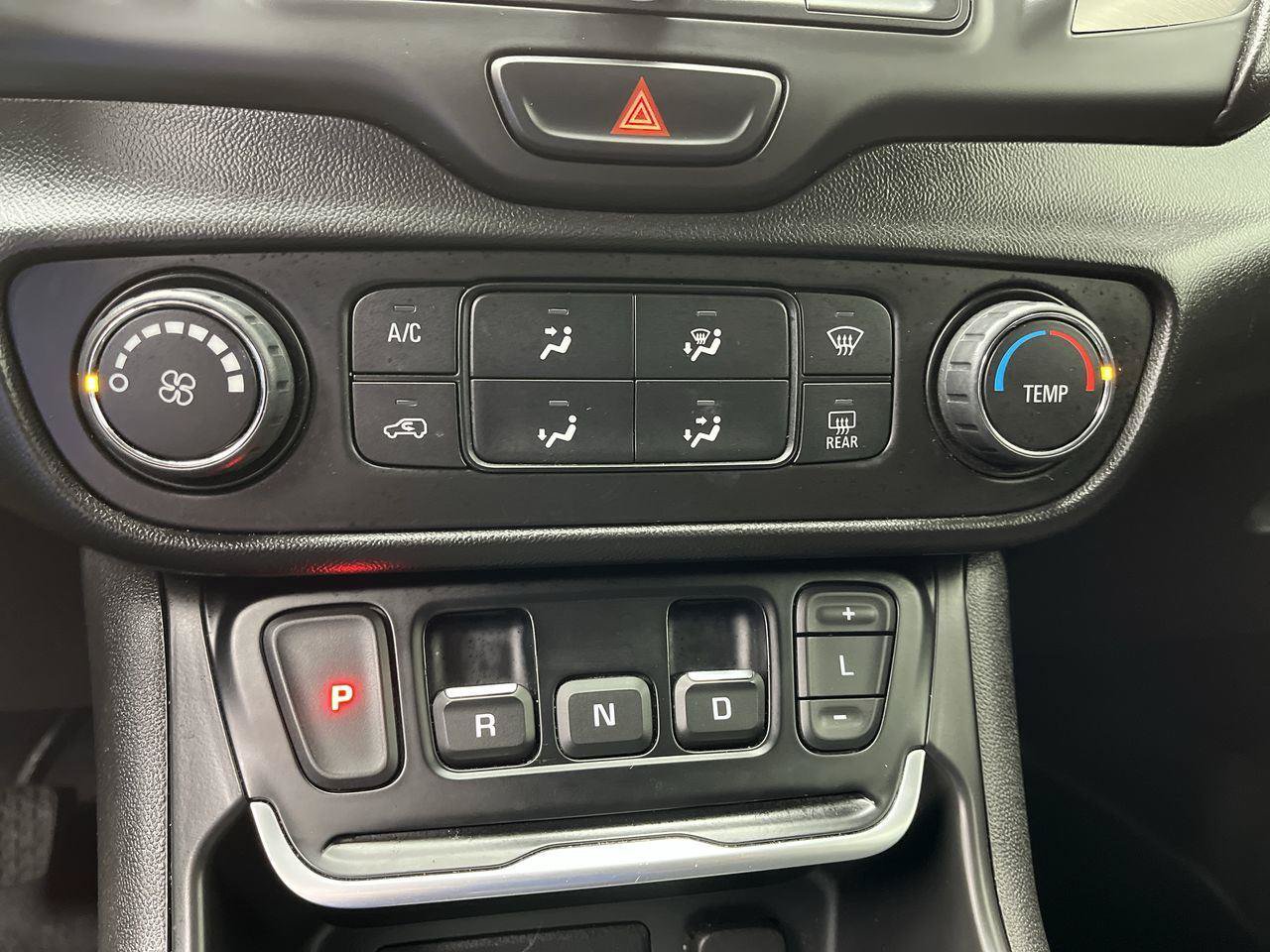 Used 2019 GMC Terrain SLE AWD/4WD image 21