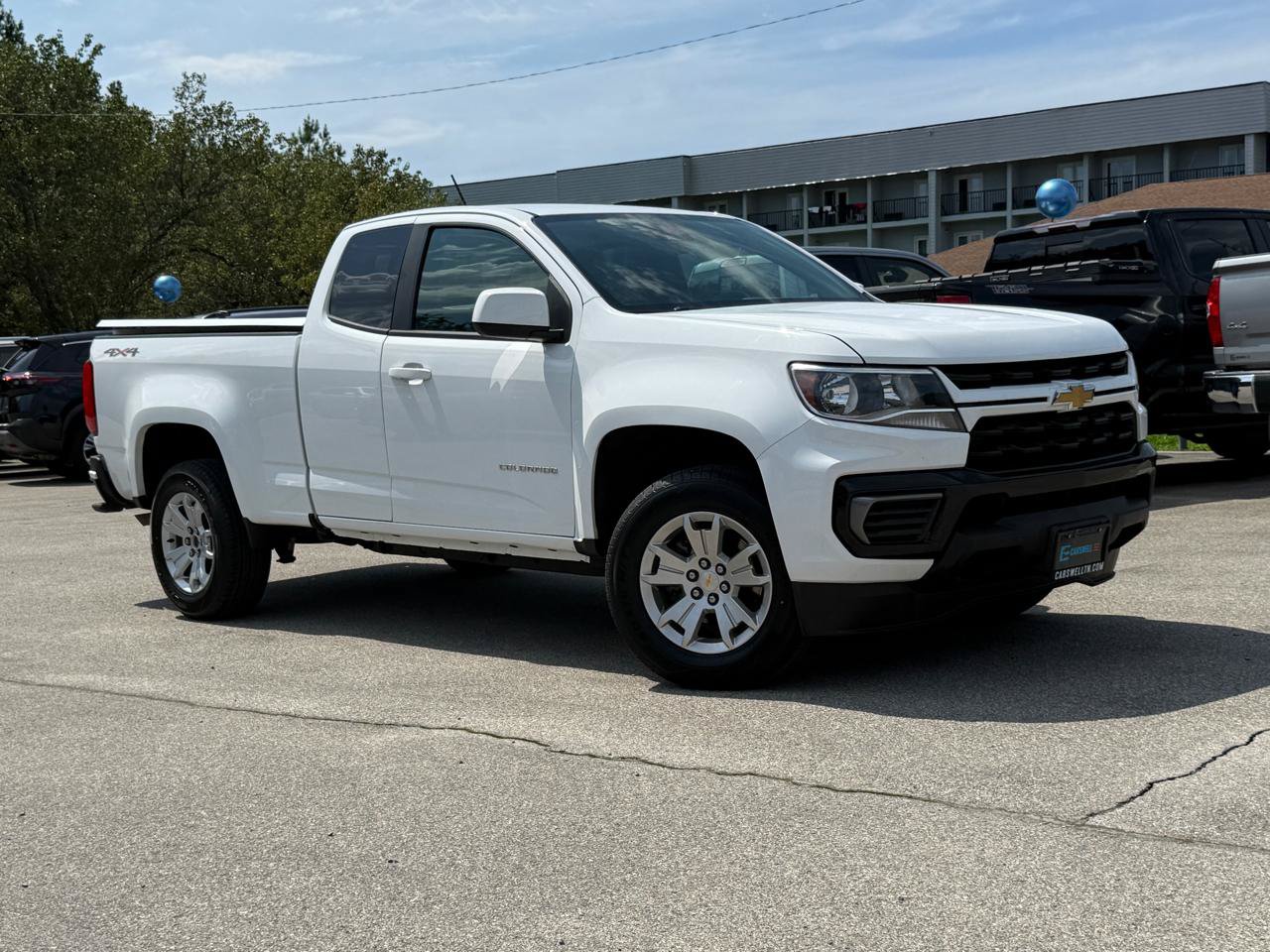 Used 2022 Chevrolet Colorado LT w/ Fleet Safety Package AWD/4WD image 2
