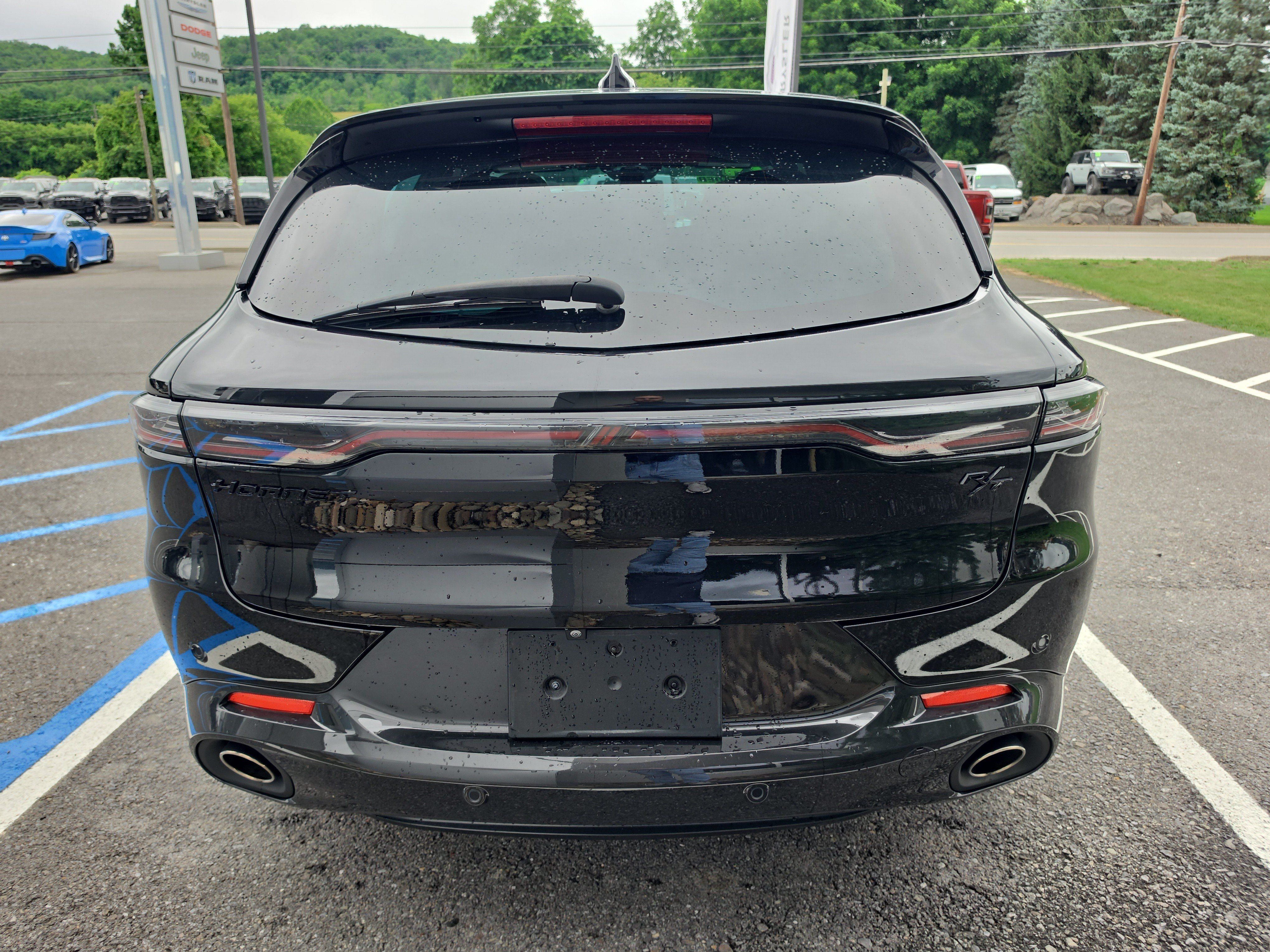 Used 2024 Dodge Hornet R/T Plus w/ R/T Blacktop Package AWD/4WD image 4