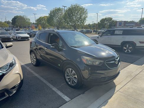 Used 2017 Buick Encore Preferred FWD image 1