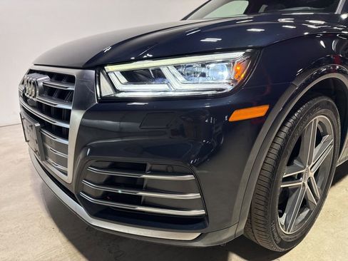 Used 2018 Audi SQ5 Prestige w/ Prestige Package image 11