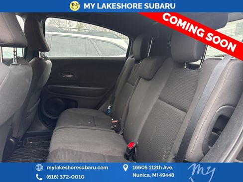 Used 2021 Honda HR-V Sport image 12