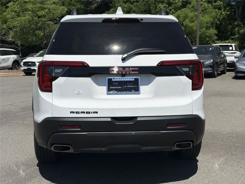 Used 2023 GMC Acadia SLE w/ Driver Convenience Package FWD image 26